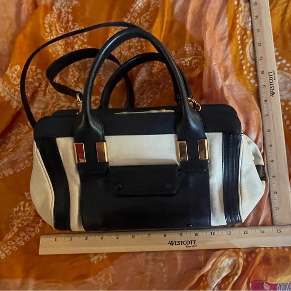 Chloe Handbags - REPOSHED Chloe bag Euc